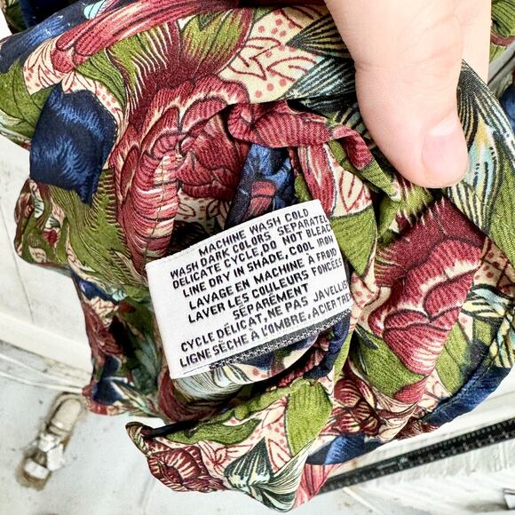 Walter Baker Dress Women Size 4 Royal Garden Verlee Mini Sheath Royal Red Blue - Picture 8 of 9